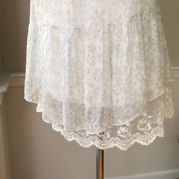 Sheer Silk and Lace Tank Top - Picture 5 of 8